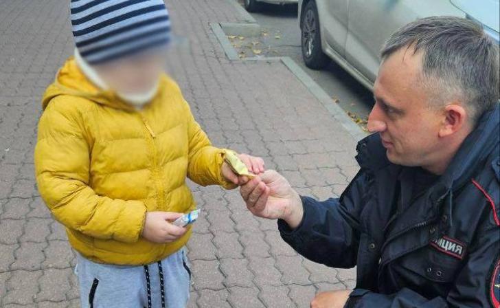 В Курске ищут родителей маленького мальчика