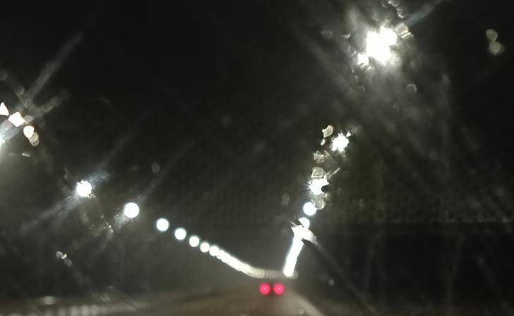 Работает ПВО: подписчики насчитали 14 взрывов над Курском