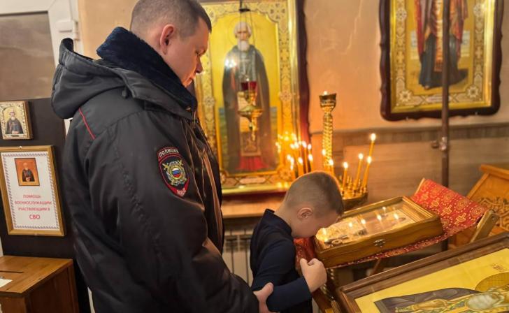 Железногорские полицейские участвовали в рождественском богослужении