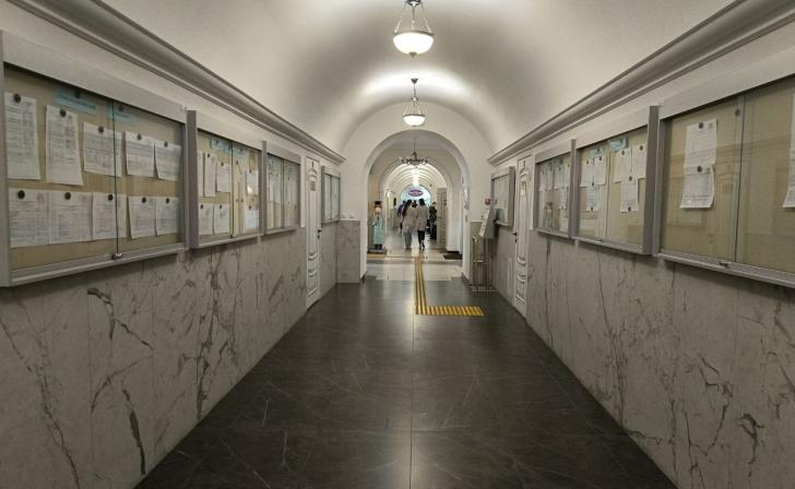 500 студентов-медиков помогают жителям приграничья Курской области