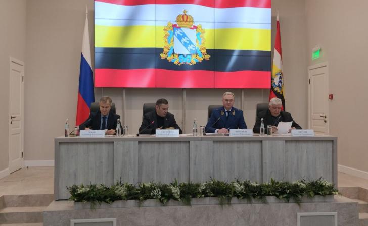 Хинштейн проводит второе заседание Координационного совета по проблемам переселенцев