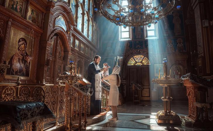 Курский церковный фотограф: «Главное – быть незаметной и не мешать таинству» Курский церковный фотограф: «Главное – быть незаметной и не мешать таинству»