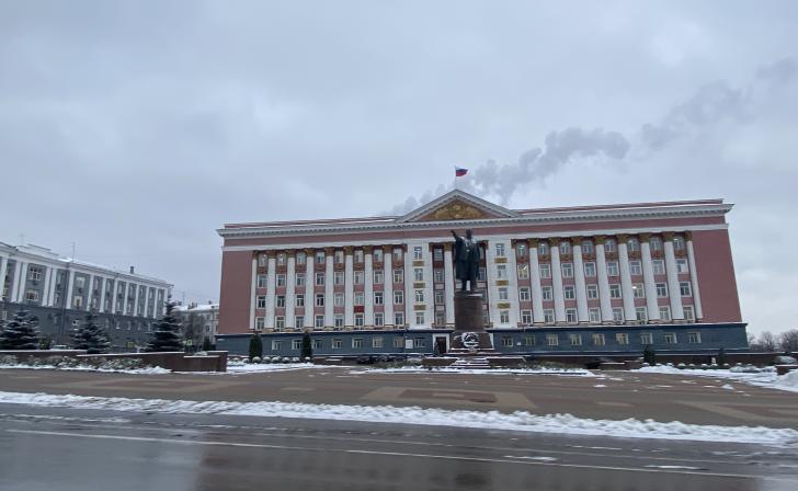 Курские власти опровергли информацию о приостановке выдачи жилсертификатов