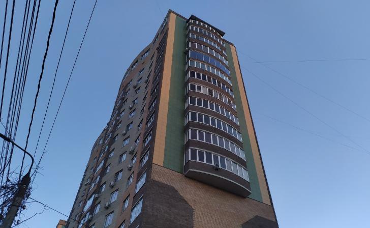 В Саратове главу УК будут судить за обман на 3,8 млн рублей