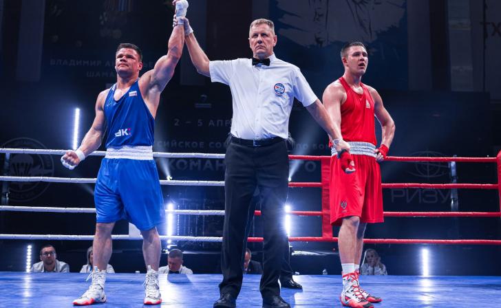 Аспирант курского ЮЗГУ Владимир Орехов победил на на Кубке командующего ВДВ по боксу