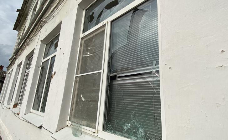 В Обоянском районе дроны повредили 16 домов и школу