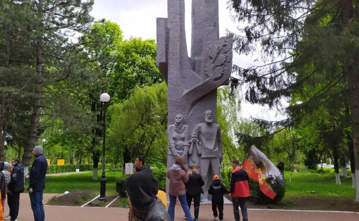 В Курской области  накажут глав районов, не сообщивших о начале ремонта памятников ВОВ