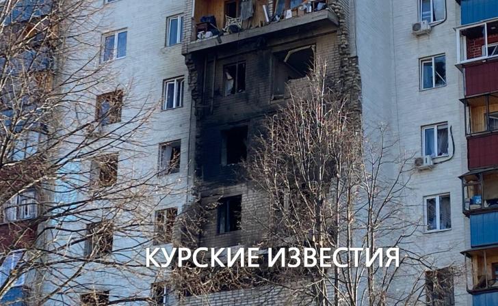 В Курске на Веспремской в ходе атаки дронов поврежден дом