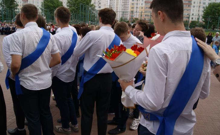 В Курской области последние звонки в школах запланированы на 24 мая