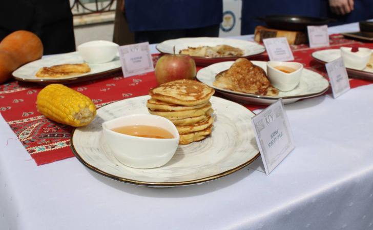 В Курске выбрали самый вкусный блин по старинному рецепту В Курске выбрали самый вкусный блин по старинному рецепту