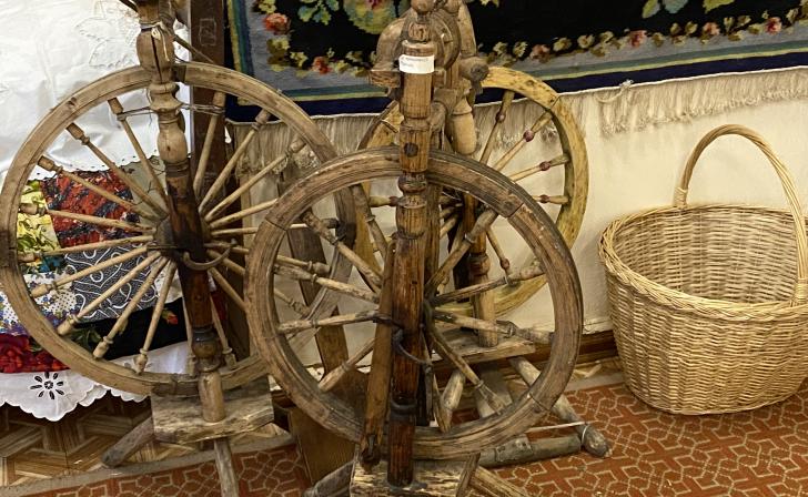 В Курской области планируют открыть школу плетения лаптей