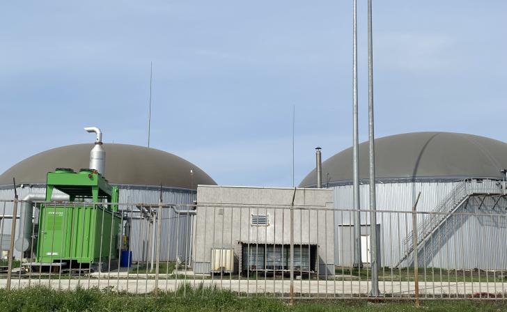 Курские власти продолжат искать источник неприятного запаха