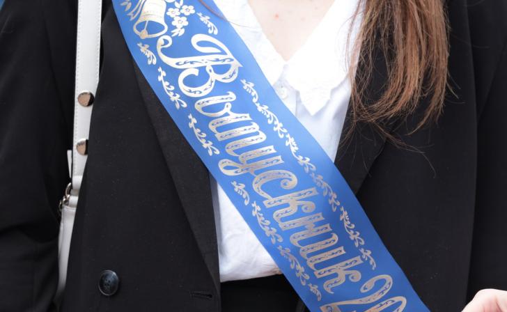 В Курске в этом 341 выпускник получил золотую медаль