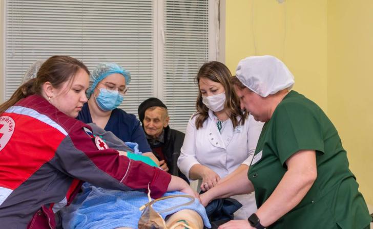 Владимир Путин наградил девятерых курских медиков