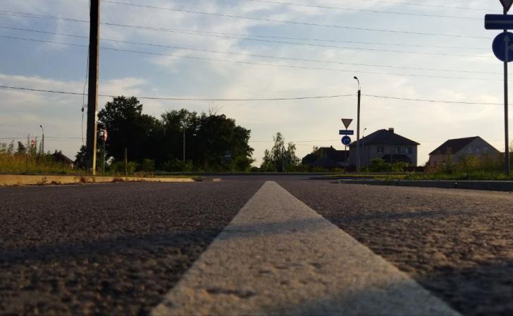 В Курской области ремонтируют 4 километра автомобильной дороги Куськино-Ястребовка