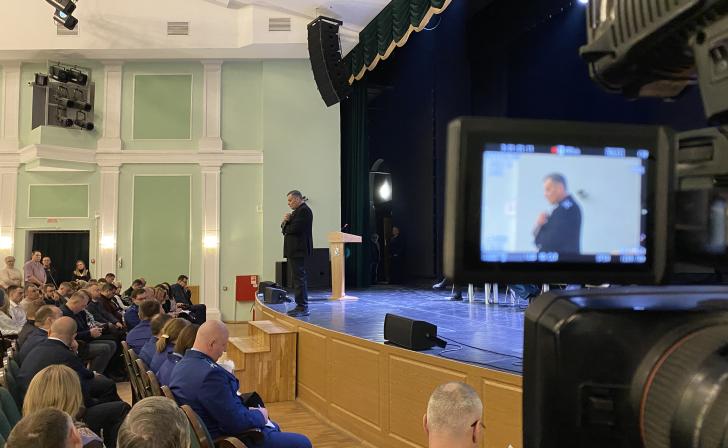 Александр Хинштейн проведет встречу с жителями в Солнцевском районе