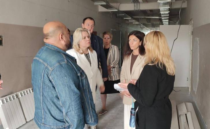 В Курске срываются сроки капремонта детской поликлиники на улице Энтузиастов В Курске срываются сроки капремонта детской поликлиники на улице Энтузиастов