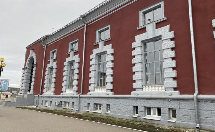 В Курске на железнодорожном вокзале изменилась схема прохода в здание В Курске на железнодорожном вокзале изменилась схема прохода в здание