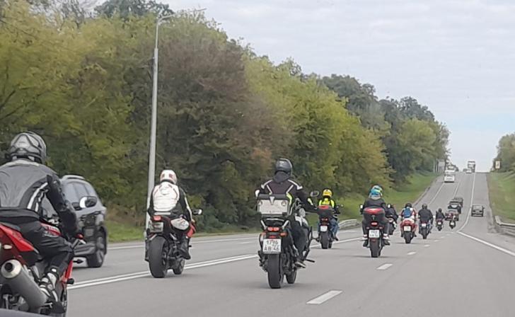 В Курске родителям юных байкеров может грозить уголовная ответственность В Курске родителям юных байкеров может грозить уголовная ответственность