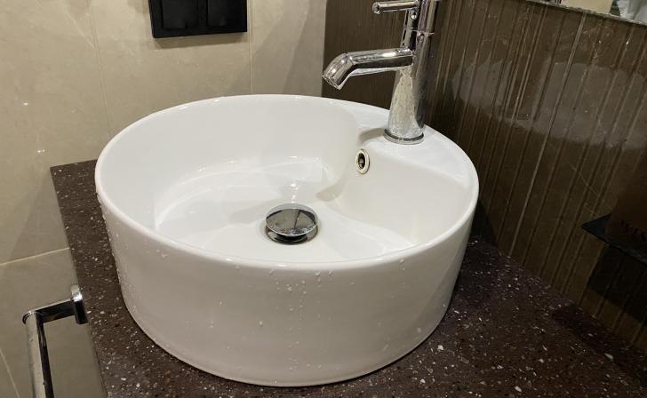 В Курске на улицах Парковой, Белгородской, Резиновой, Обоянской отключили холодную воду