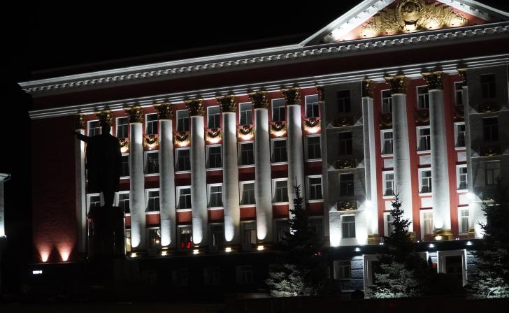 Более 2,3 млрд рублей были выплачены курским переселенцам с нарушениями Более 2,3 млрд рублей были выплачены курским переселенцам с нарушениями