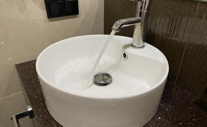 В Курске начали искать дома с незаконной врезкой в центральное водоснабжение