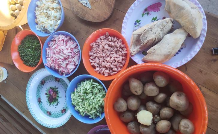 В Курской области подорожали продукты для салата оливье