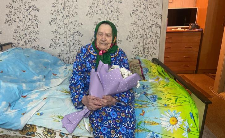 Жительница Железногорска Анна Лапина отметила свое 100-летие