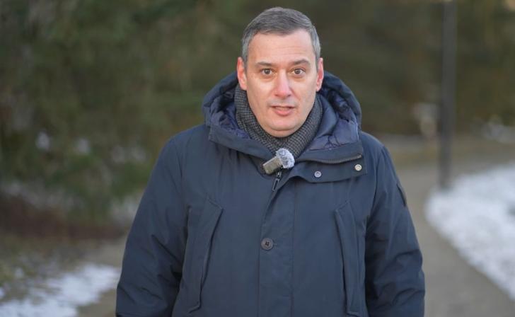 Александр Хинштейн поздравил курян с Новым годом