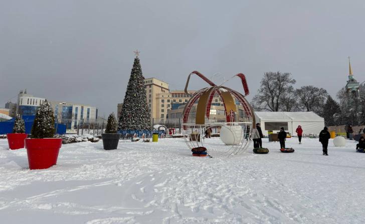 Кататься можно! Горка на Полугоре в Курске снова работает 9 января