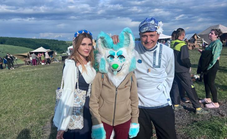 Блогеры из Курчатова путешествуют по России в доме на колёсах, который собрали своими руками Блогеры из Курчатова путешествуют по России в доме на колёсах, который собрали своими руками