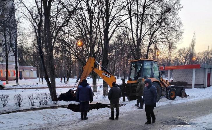 Авария на сетях водоснабжения в Железногорске ликвидирована
