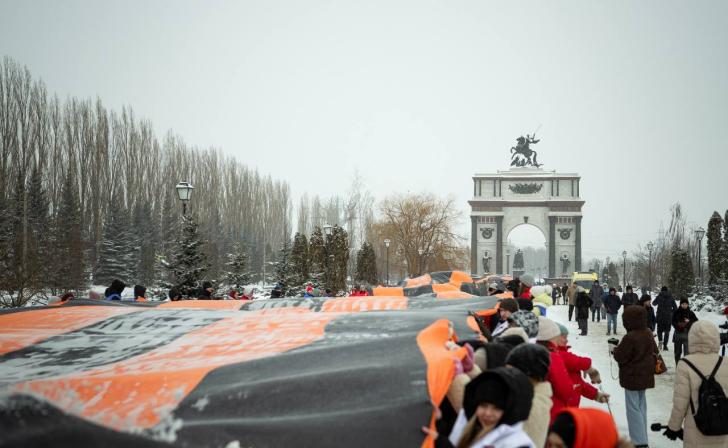 На мемориале 