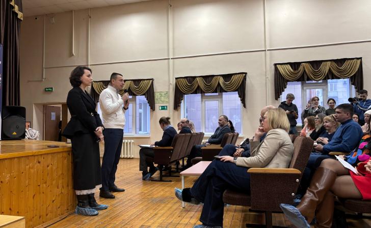 Хинштейн: мэрия Курска погасит долги прогимназии 