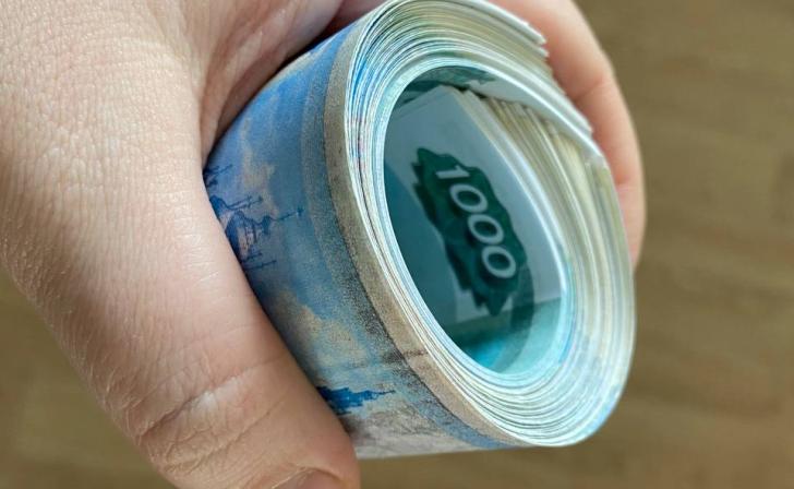 В Курской области средняя зарплата за декабрь составила больше 108 тыс.рублей