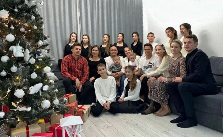 Курянке Ирине Казимировой присвоено звание «Мать-героиня»