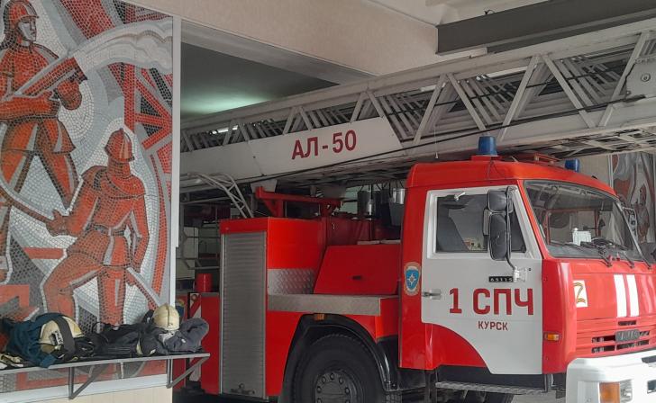 Два человека погибли на пожарах и один утонул вчера в Курской области
