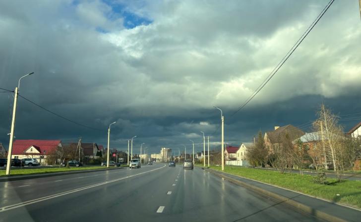 26 апреля в Курской области ожидаются дожди и сильный ветер