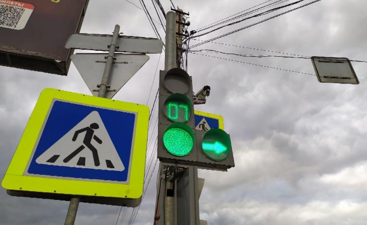 В Курске планируют снова изменить режим работы светофоров В Курске планируют снова изменить режим работы светофоров