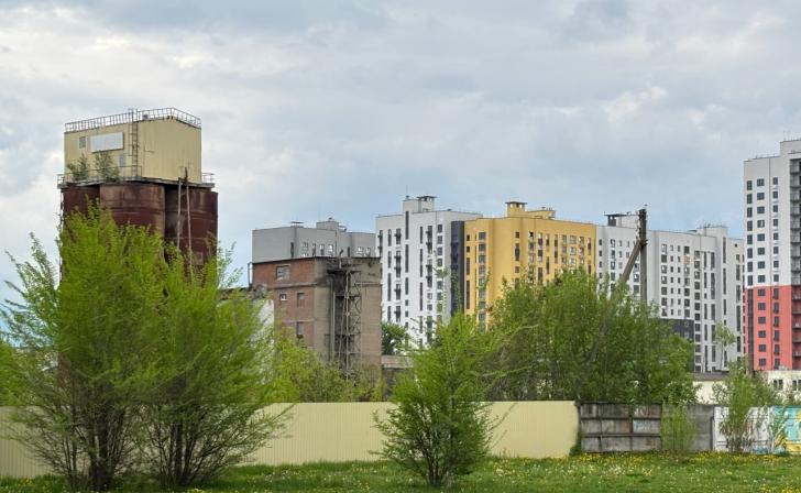 В Курске вручили свидетельства о праве на социальную выплату четырём семьям