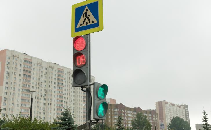 В Курске сегодня начали тестировать новые светофоры В Курске сегодня начали тестировать новые светофоры