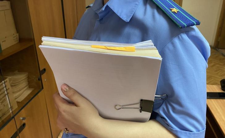 Доцента курского вуза судят по обвинению во взятках