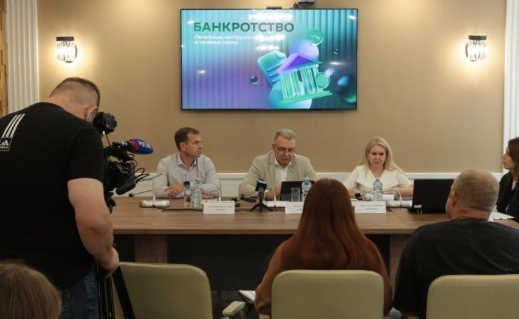 Можно ли избавиться от долгов без банкротства? Можно ли избавиться от долгов без банкротства?