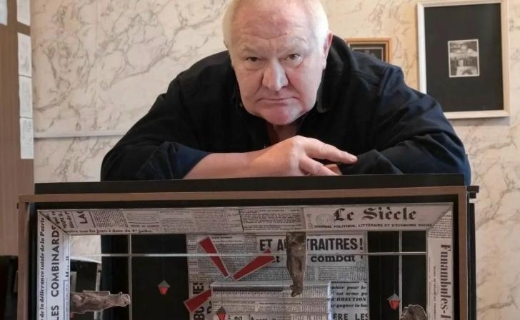 Художник Курского драмтеатра Александр Кузнецов награждён медалью