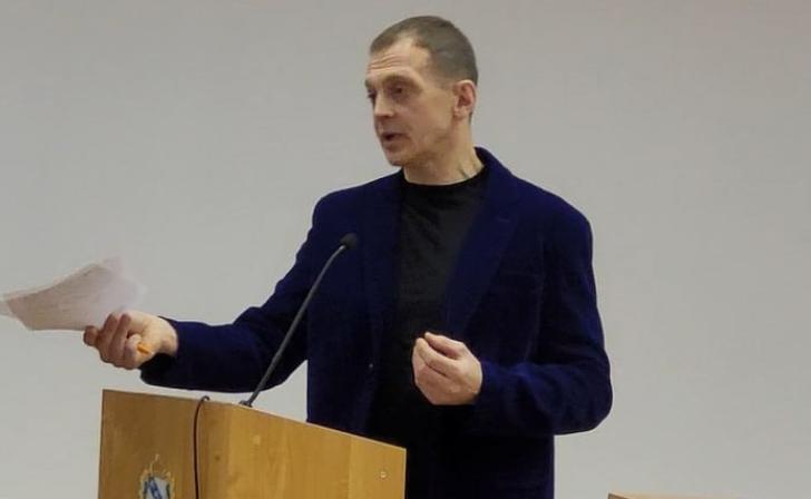 Обвиняемый в мошенничестве железногорский общественник Цыганов отправлен под домашний арест