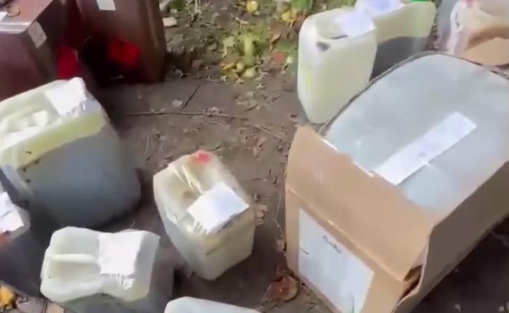 В Курской области обнаружили нарколабораторию и 10 кг мефедрона В Курской области обнаружили нарколабораторию и 10 кг мефедрона