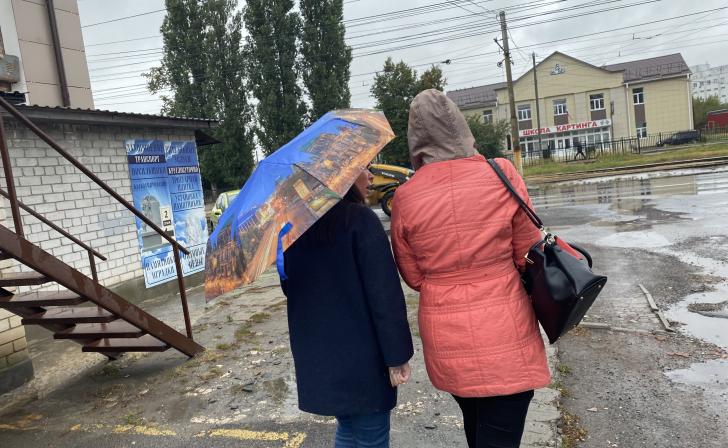 В 6-ти районах Курской области завтра ожидают грозы и сильный ветер