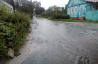 В Курске улица Планерная превратилась в реку