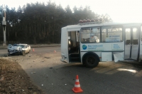 Трое курян пострадали в аварии с автобусом ПАЗ