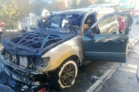 Курянин спалил внедорожник из-за неправильной парковки